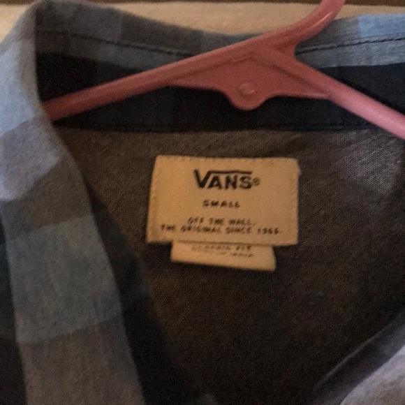 Vans button down - Picture 2 of 3